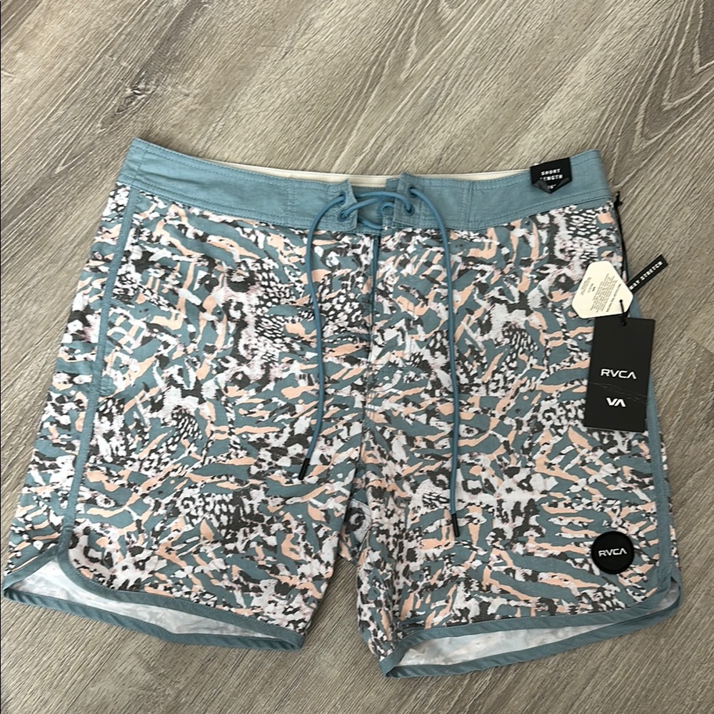 RVCA Men's Printed Swim Shorts - Blue and Pink